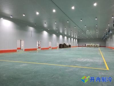 開(kāi)冉制冷為上海崇明客戶(hù)建造的500平米保鮮冷庫(kù)現(xiàn)場(chǎng)圖片